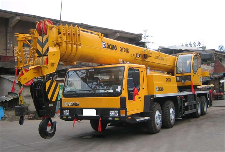 清苑区吊车出租选择重点